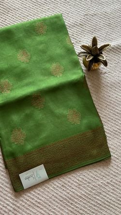 Colours – GREEN