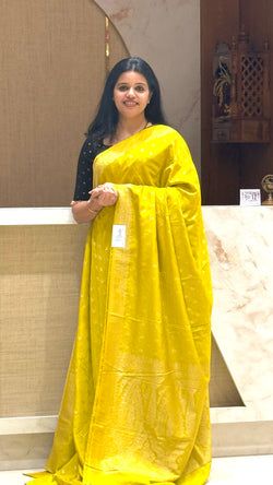 Colours – YELLOW
