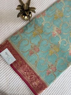 Colours – SKYBLUE WITH PINK