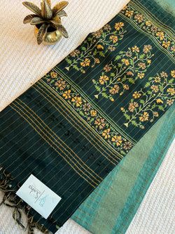 Colours – SEAGREEN WITH BOTTLEGREEN