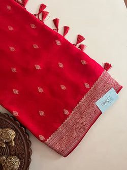 Colours – RED
