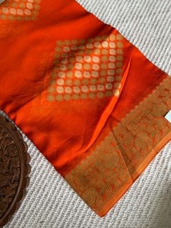 Colours – ORANGE