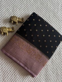 Colours – BLACK WITH LBLACK WITH LAVENDERAVENDER