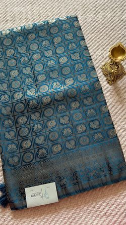 Colours – SAPPHIREBLUE