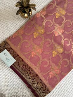 Colours – ONIONPINK WITH WINE
