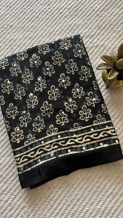 Colours – BLACK