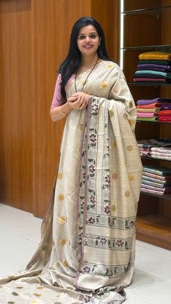 Colours – CHICKU WITH LAVENDER