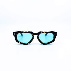 Color – Tortoise Aqua