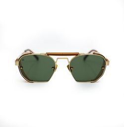 Color – Brown Green