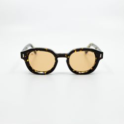 Color – Tortoise Orange