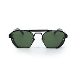 Color – Black Green