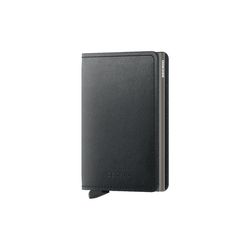 MIRUM – Black
