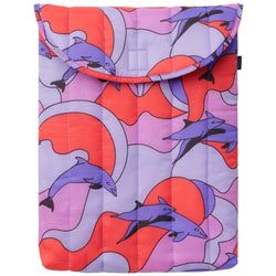 COLOUR – Dolphins