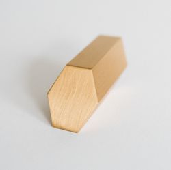 Finish – Brushed Brass