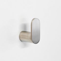 Finish – Brushed Stainless
