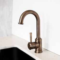 Finish – Antique Brass