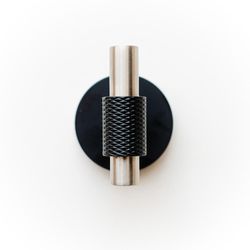 Finish – Brushed Stainless & Matt Black