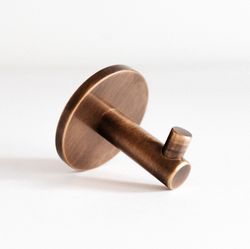 Finish – Antique Brass