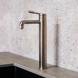 Finish – Brushed Stainless