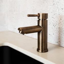 Finish – Antique Brass