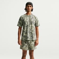 Colour – Sequoia / Light Army