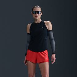 Colour – Black / Reflective Silver