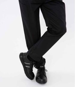 Colour – Black