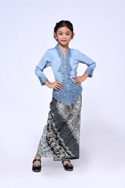 Color – ASH BLUE