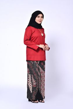 Color – MAROON