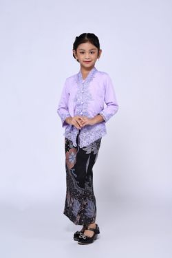 Color – LILAC