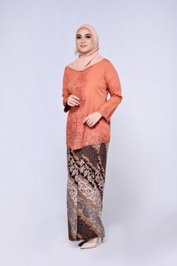 Color – SALMON