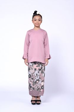 Color – DOVE PINK