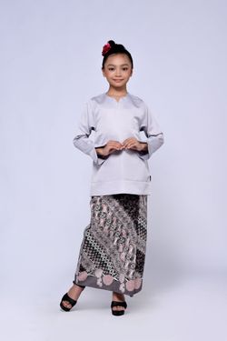 Color – SILVER