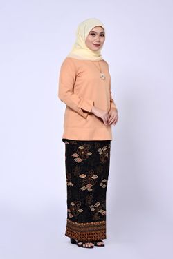 Color – GOLD