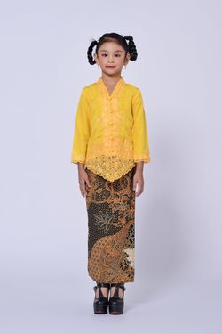 Color – YELLOW