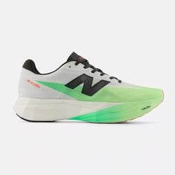 Colour – Fresh Spearmint / White