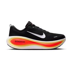 Colour – Black / Bright Crimson / Sail / White
