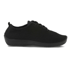 Style – Black