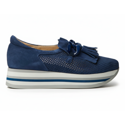 Style – Navy