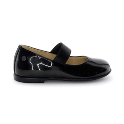 Style – Black