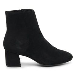 Style – Black