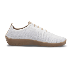 Style – White
