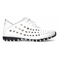 Style – White