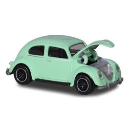 Model – Volkswagen Beetle