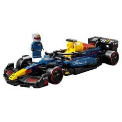 Model – Oracle Red Bull