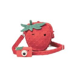 Model – Strawbella