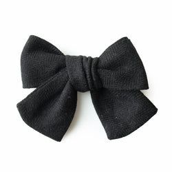Men in Black – Petite Hair Bow