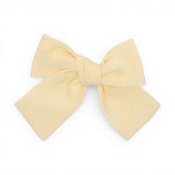 Butter Yellow – Petite Hair Bow