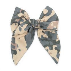 Camo – Darling Hair Bow