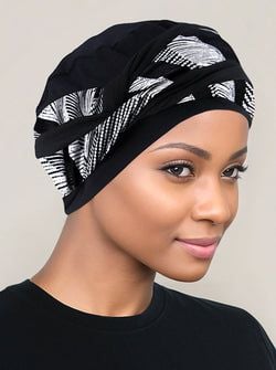 Color – Black White Geometric